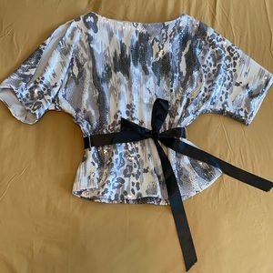 Sequins Snakeprint blouse